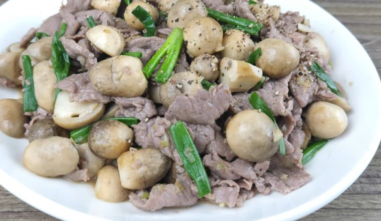 Cách làm thịt bò xào nấm rơm đơn giản, bổ dưỡng