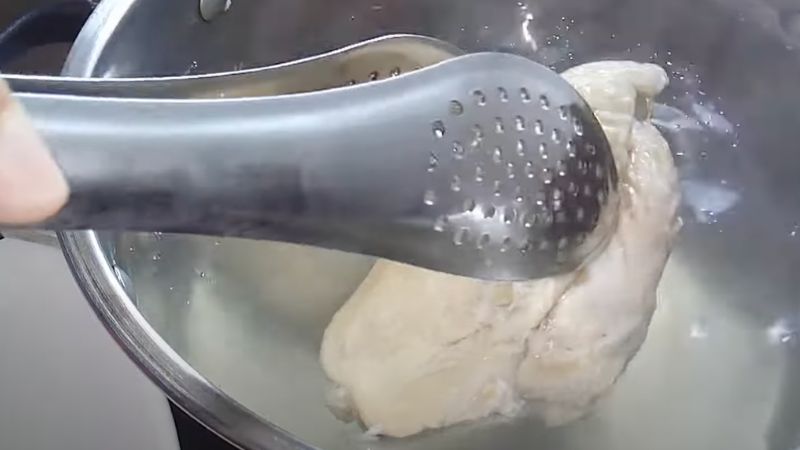  Nấu nước dùng