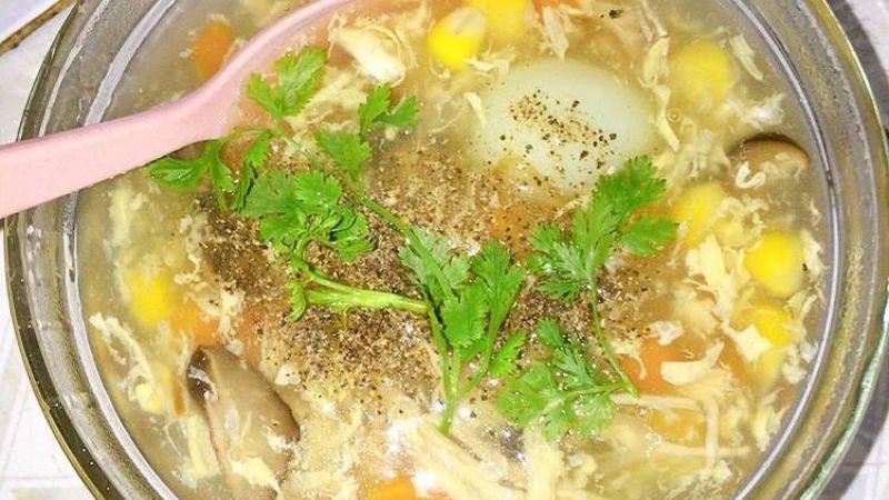 món súp gà nấm hương