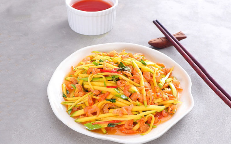 Gỏi xoài tôm khô