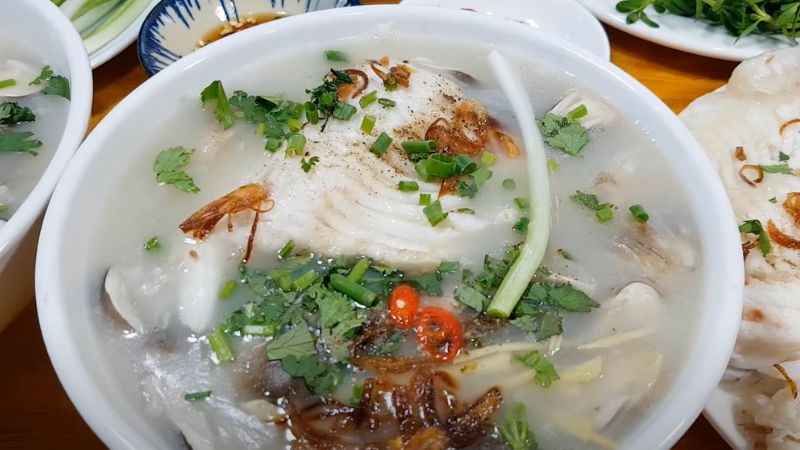 món cháo cá nấm rơm