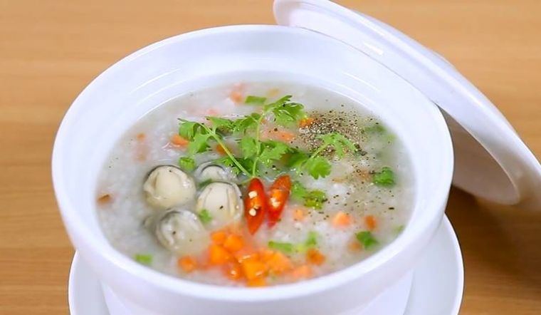 Nấu cháo nấm rơm cho bé thơm ngon, bổ dưỡng vô cùng