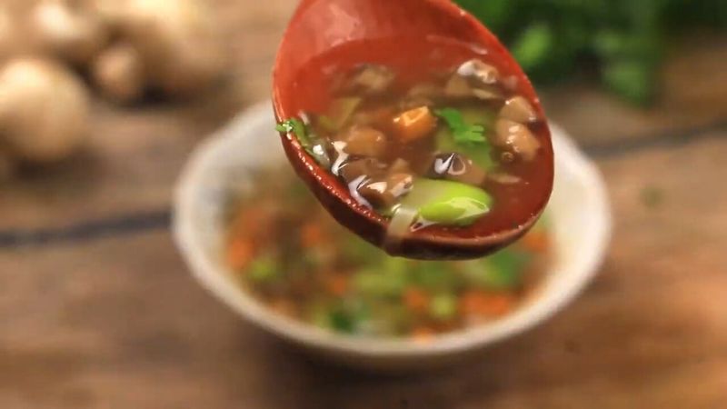 Súp măng tây nấm mỡ
