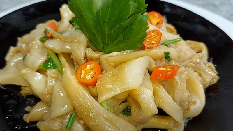 món nấm bào ngư xào dầu hào