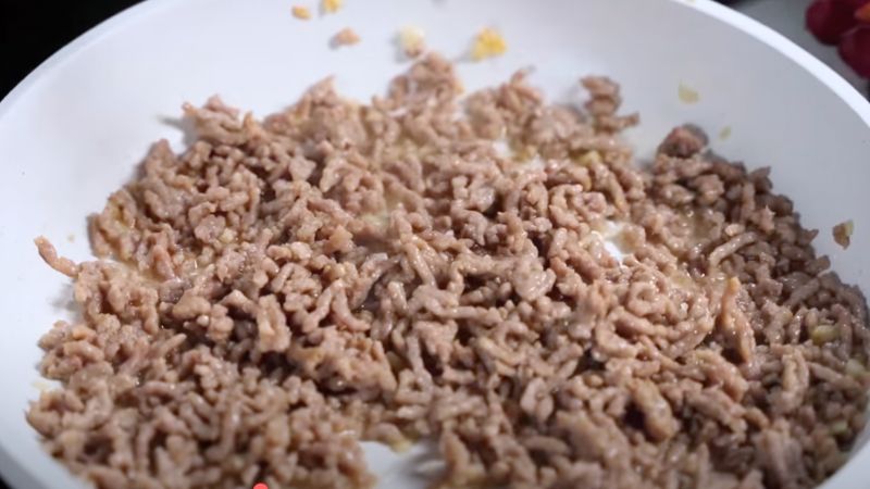 Xào thịt heo