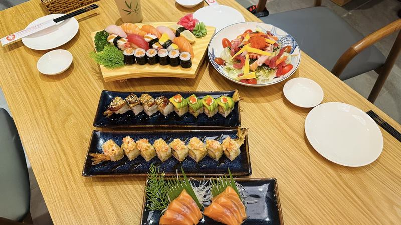 Sushi Tokyo luôn đảm bảo chất lượng món ăn Sushi Tokyo luôn đảm bảo chất lượng món ăn
