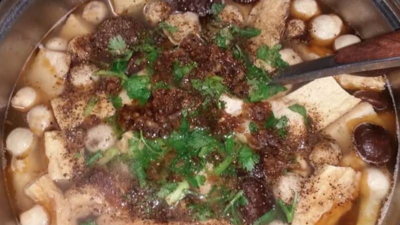 Nấu nước dùng