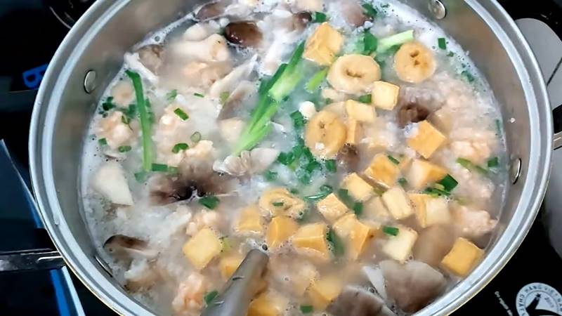 món cháo nấm tôm