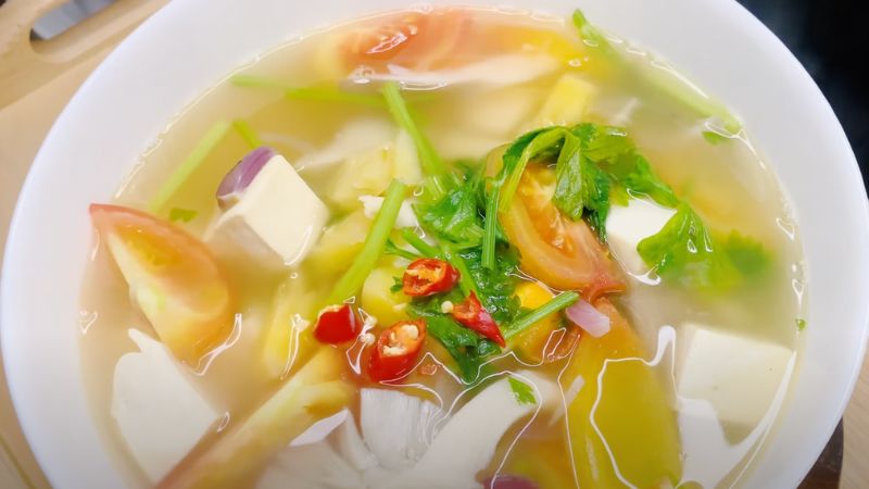 Canh chua nấm bào ngư
