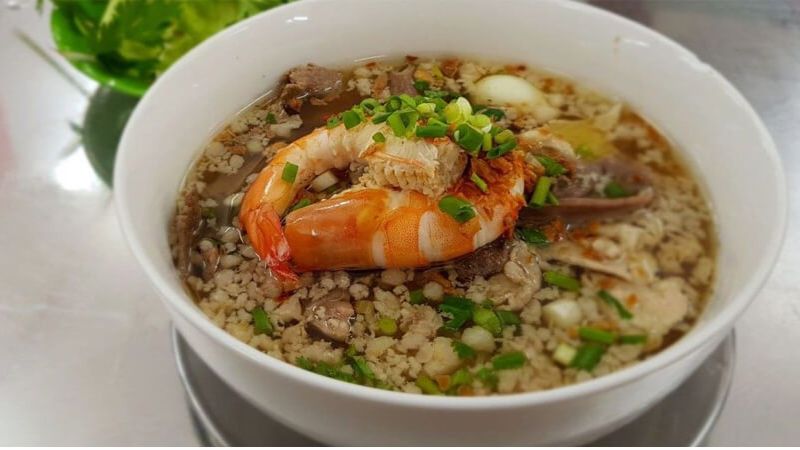 Hủ Tiếu Nam Vang Ty Quán luôn được khách hàng tin tưởng bởi chất lượng món ăn ngon 