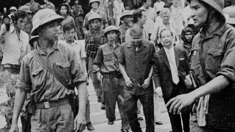 Hình ảnh ngày 30/4/1975 ghi dấu khoảnh khắc lịch sử hào hùng của dân tộc.