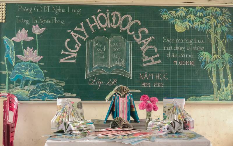Nghệ thuật phấn trắng điểm tô ngày hội đọc sách