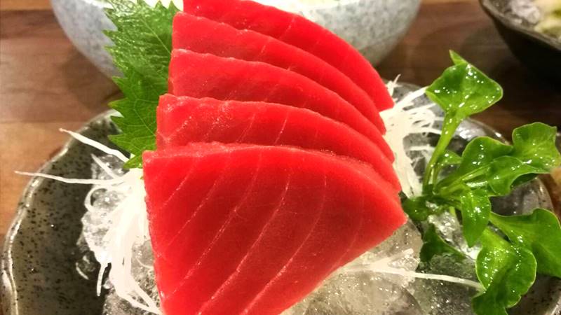 Sashimi cá ngừ