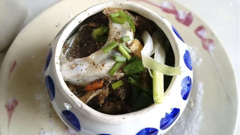Mắt cá ngừ tiềm thuốc bắc