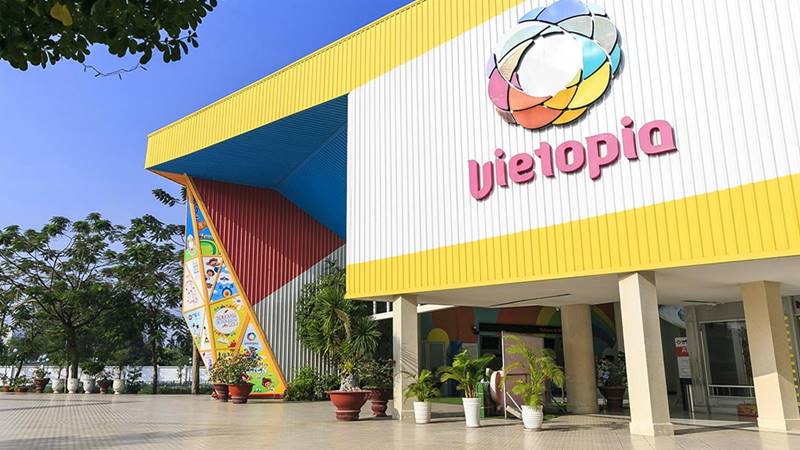 Khu vui chơi giải trí Vietopia