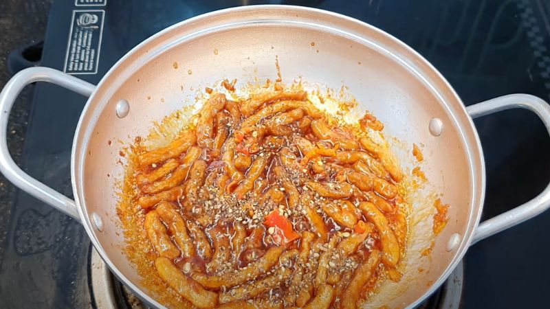 Thành phẩm cá bống kho chay
