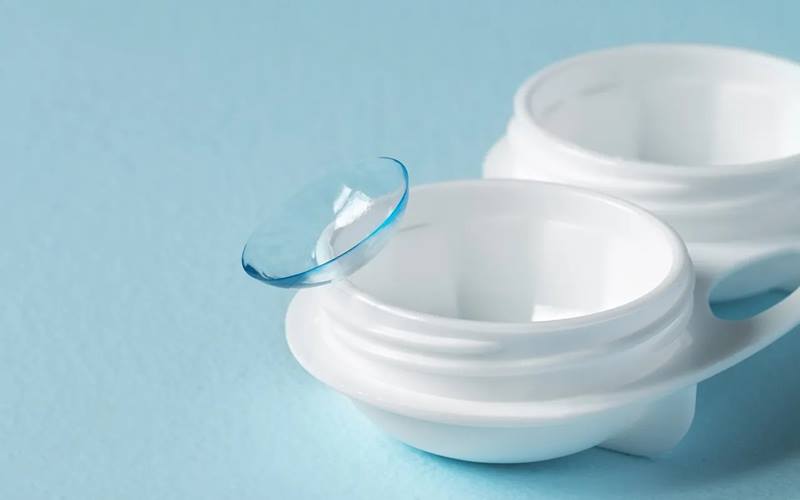 Các loại kính áp tròng theo thời gian sử dụng