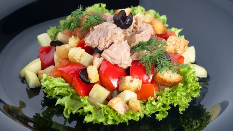Salad cá ngừ