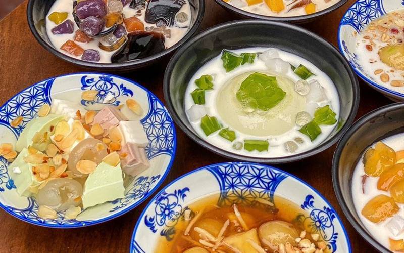 Các món chè mát lạnh của quán Các món chè mát lạnh của quán