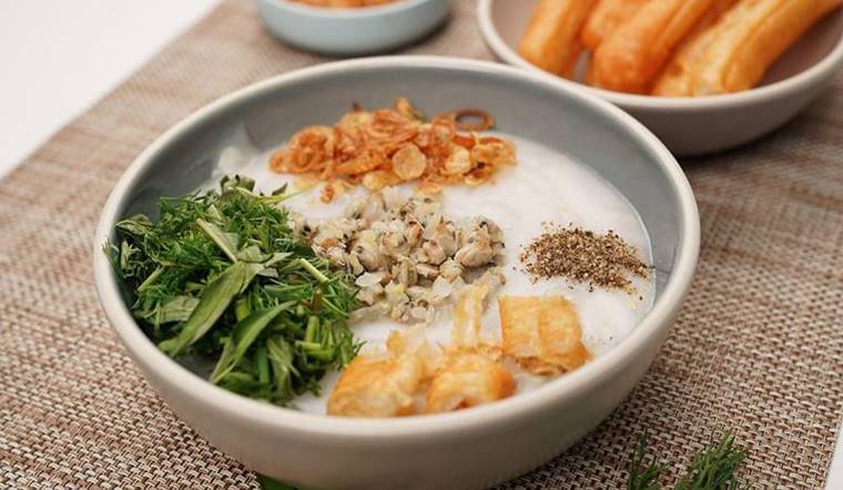 Cháo hến có tác dụng gì? Những ai nên ăn cháo hến