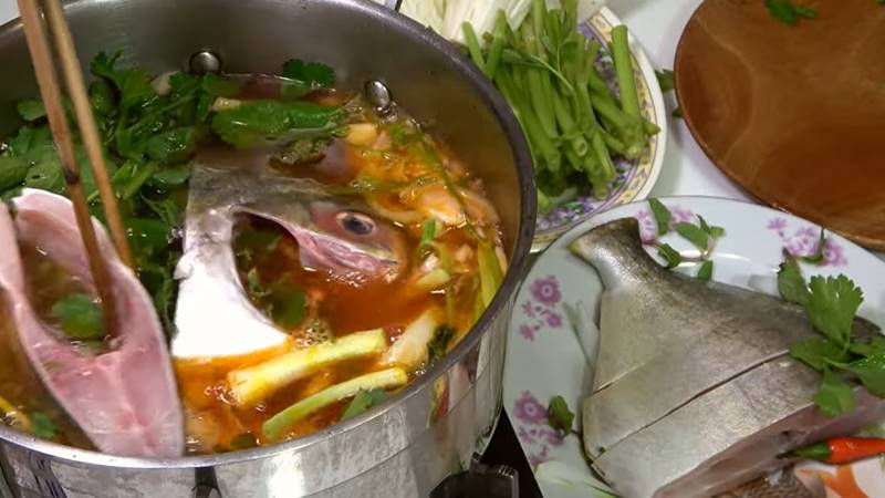 Thành phẩm lẩu cá chim