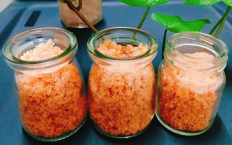 Dấu hiệu nhận biết ruốc cá hồi bị hỏng