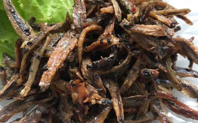 Khô cá cơm rim mật ong