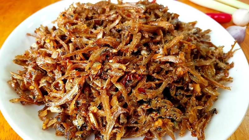 Khô cá cơm rim tỏi ớt