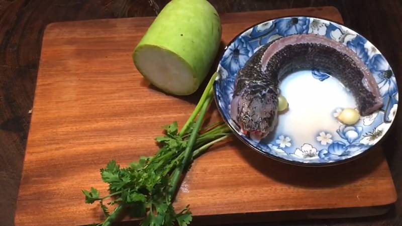 Nguyên liệu làm món cháo cá lóc nấu bầu Nguyên liệu làm món cháo cá lóc nấu bầu