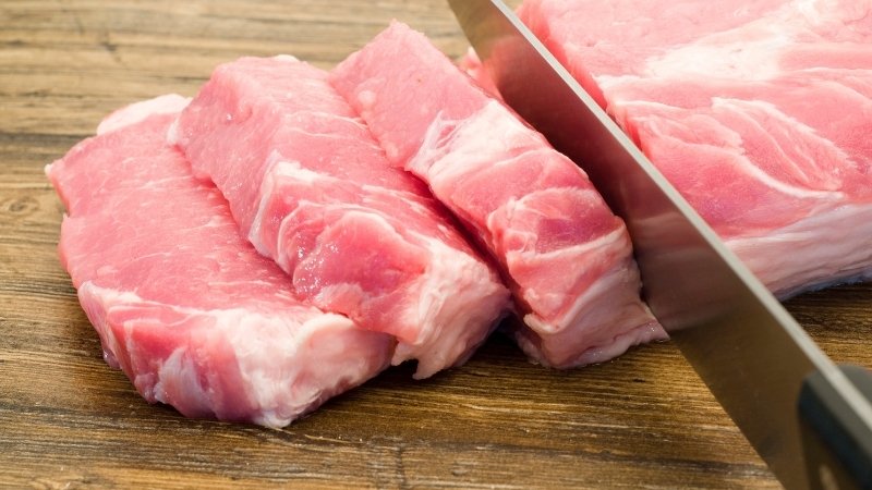 Giá thịt heo bán lẻ tại các chợ và siêu thị