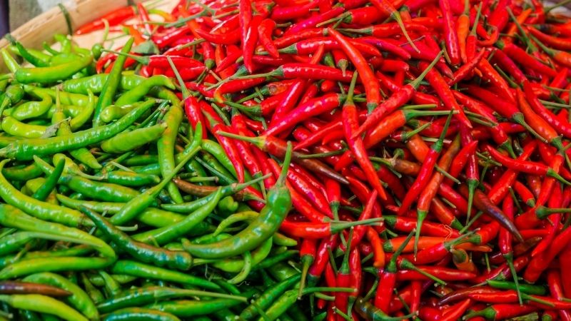 Tình hình thị trường và yếu tố ảnh hưởng