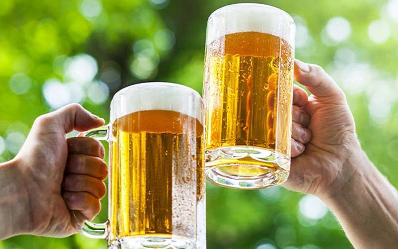 Luộc cá lóc với bia