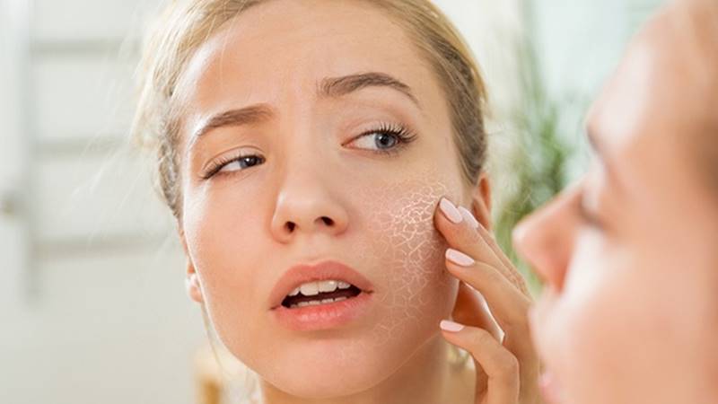 Yếu tố tuổi tác và nội tiết