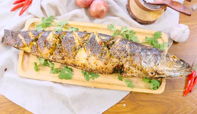 Cách làm cá lóc nướng muối ớt cay ngon, ăn là thích