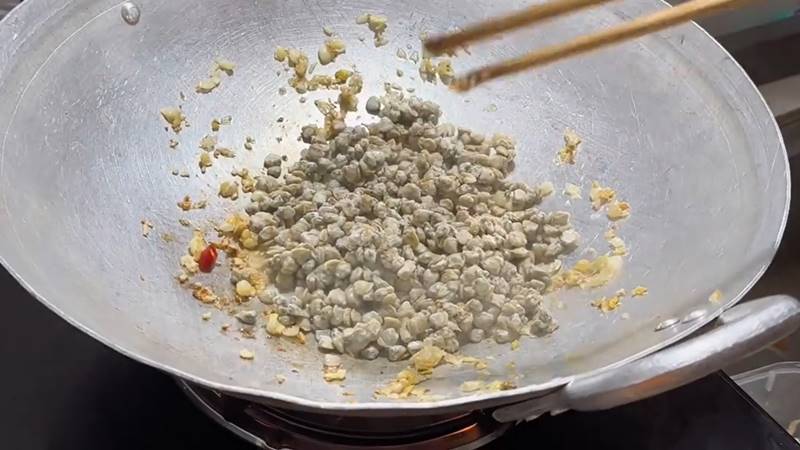 Xào hến