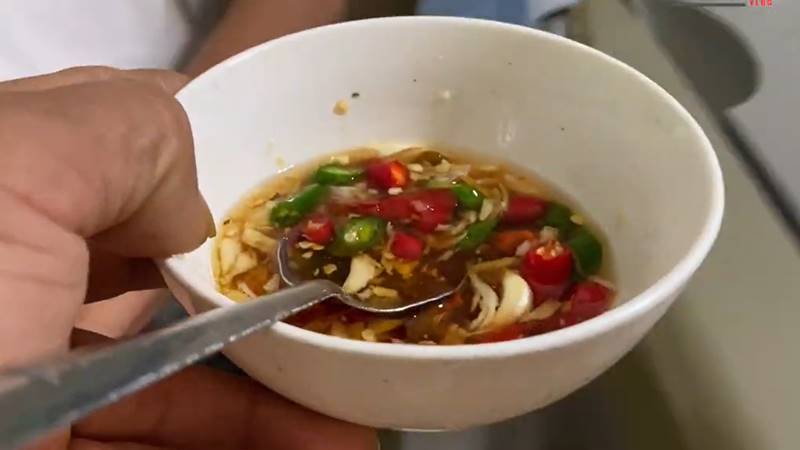 Pha nước mắm