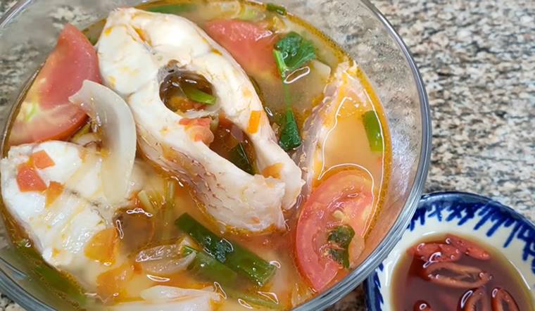 Cách thực hiện cá diêu hồng nấu ngót đơn giản tại nhà