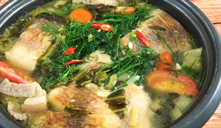 Cách nấu cá diêu hồng om dưa chua ngon, hấp dẫn