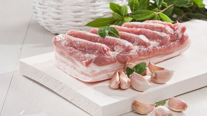 Giá thịt heo bán lẻ tại các chợ và siêu thị