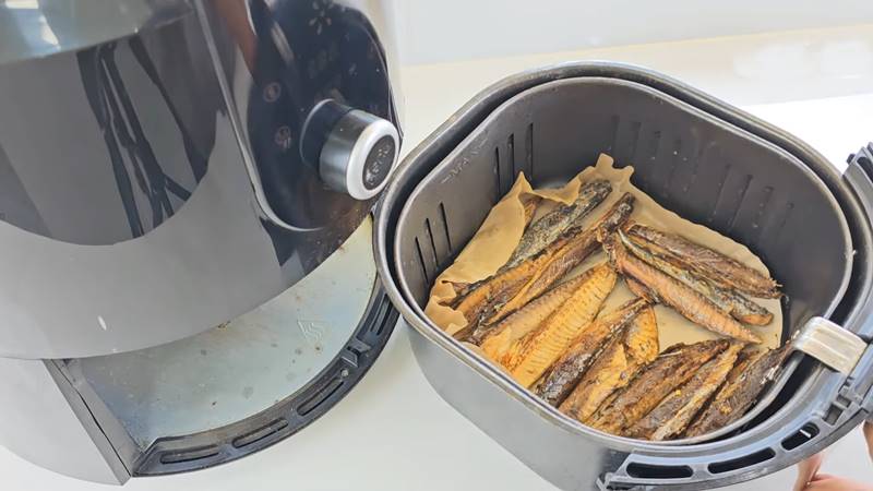Nướng cá nục