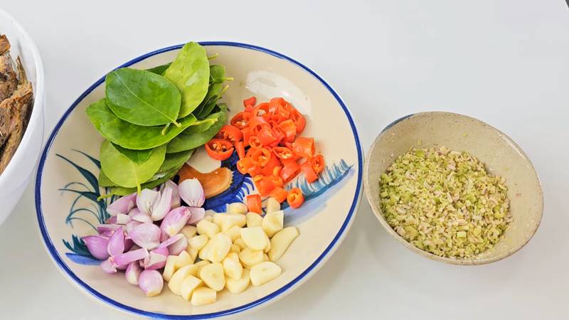 Nguyên liệu làm món ruốc cá nục