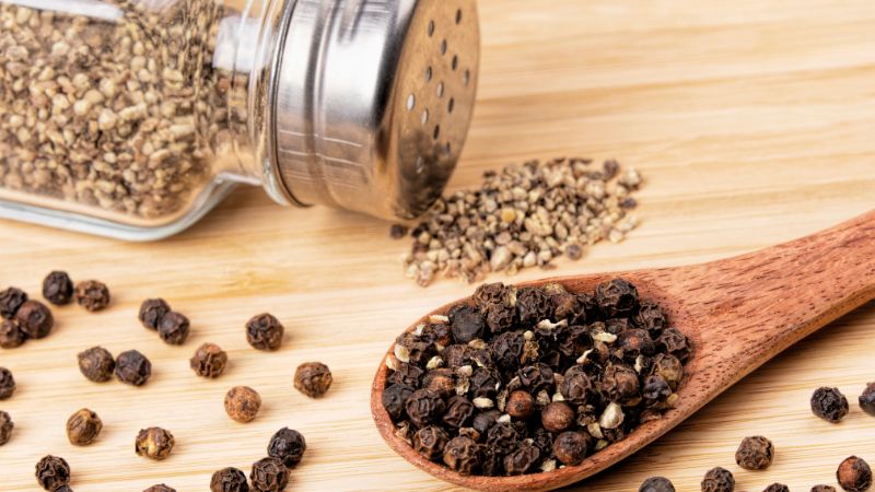 Giá tiêu thế giới Giá tiêu thế giới
