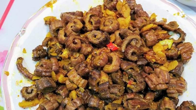Bao tử cá ngừ xào sả ớt