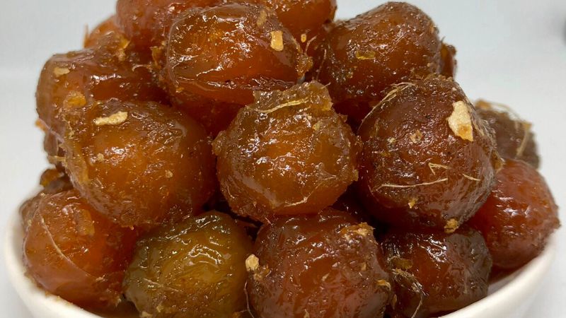 Phơi khô hoặc sên ô mai mơ