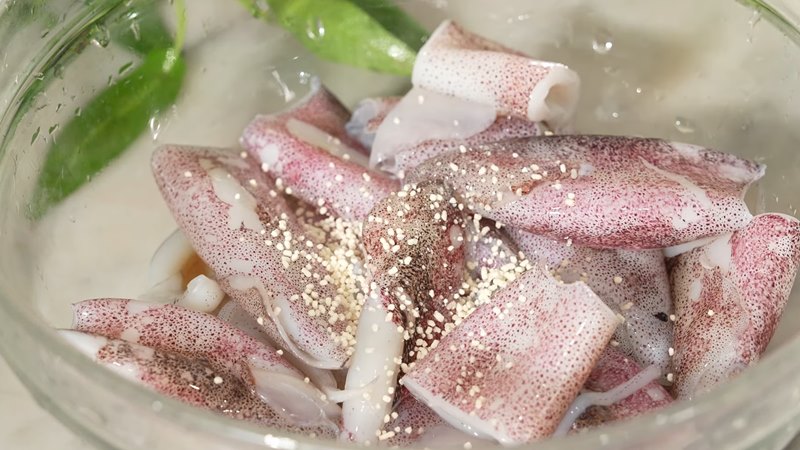 Ướp mực 