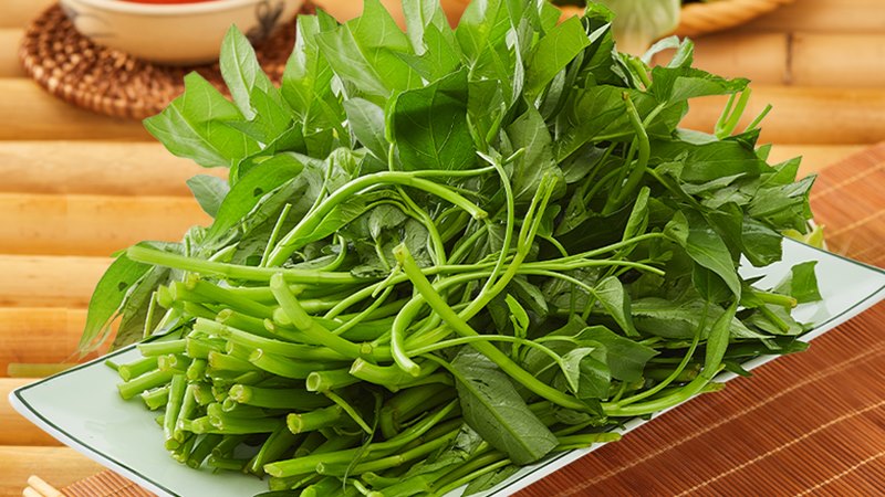 Lưu ý khi ăn rau muống đối với người đau dạ dày