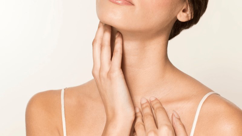 Lưu ý khi massage mặt trẻ hóa làn da