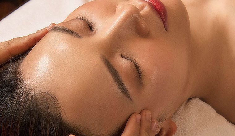 Phương pháp massage mặt trẻ hóa làn da đơn giản, hiệu quả