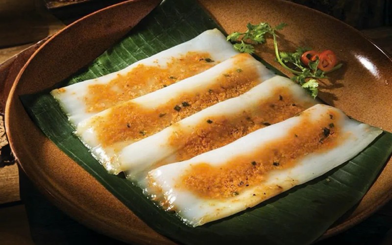 Bánh nậm trong mâm cúng Tết Đoan Ngọ miền Trung