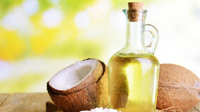 Những lưu ý khi sử dụng dầu dừa trong chăm sóc da